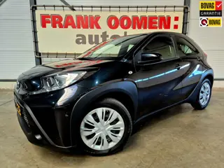 Toyota Aygo X 1.0 VVT-i 72pk S-CVT Play + Adaptive cruise|Climate|Camera|Stoelverw.|Lane|Apple|Andro