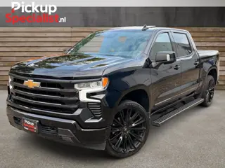 Chevrolet Silverado High Country 6.2 V8 426PK , DIKSTE VAN NL!! , 24 INCH WIELEN , BLACK ON BLACK