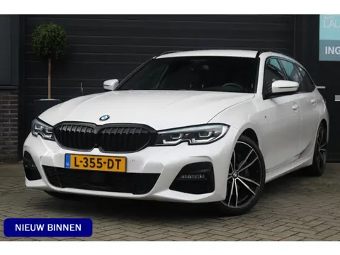 BMW 3-serie Touring 330i M-Sport | Adaptieve Cruise Control | Elektrische Stoelen | Nette Auto