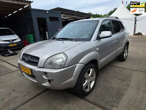 Hyundai Tucson 2.0i Dynamic AIRCO/cruise