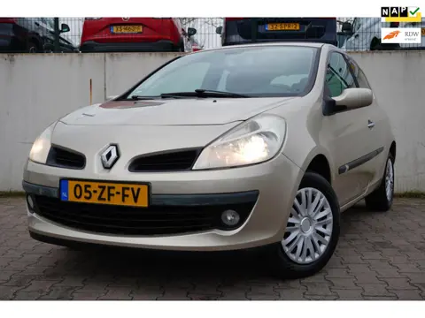 Renault Clio 1.6-16V Dynamique/AUTOMAAT/CLIMA/90564 KM NAP/CRUISE/
