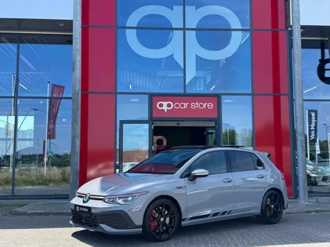 Volkswagen GOLF 2.0 TSI GTI Clubsport Panorama LED Head-Up Camera Parksens.