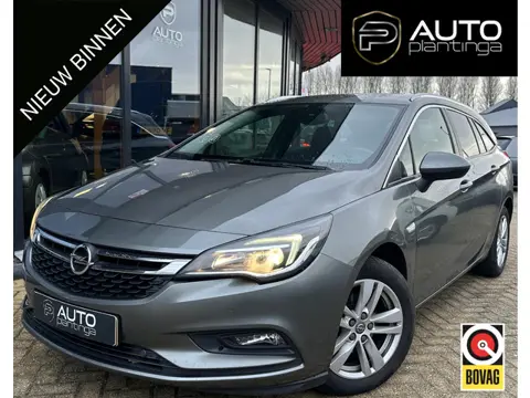 Opel Astra Sports Tourer 1.4 Turbo 120 Jaar Edition 150PK | AUTOMAAT | ZEER NETTE STAAT | Trekhaak |