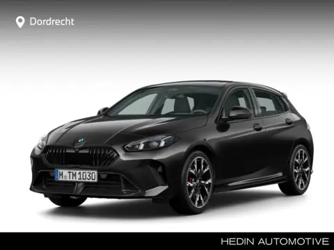 BMW 1-serie 120 | M Sportpakket + Pro | Glazenpanoramadak | Innovation Pack | Harman Kardon | Drivin