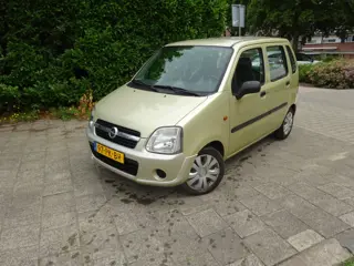 Opel Agila 1.2-16V Essentia MET APK