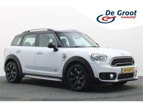 MINI Countryman 1.5 Cooper S E ALL4 Plug-in Hybrid JCW-Pakket, Climate, Stoelverwarming, LED, Cruise