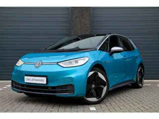 Volkswagen ID.3 Max First Edition | Vol optie!! | Panorama dak | Trekhaak | BTW voertuig | SOH 92%