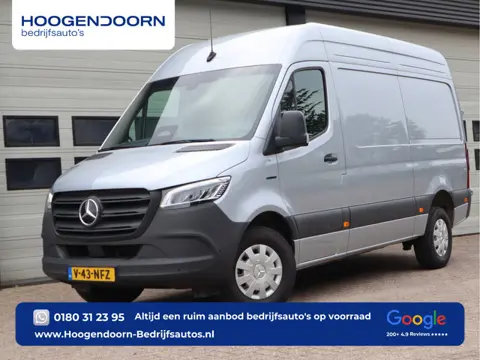 Mercedes-Benz eSprinter 314 56 kWh L2H2 RWD - New Model - LED - Winter pakket