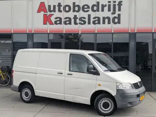 Volkswagen Transporter 1.9 TDI 300 T800 Trendline DC - LEES ADVERTENTIE