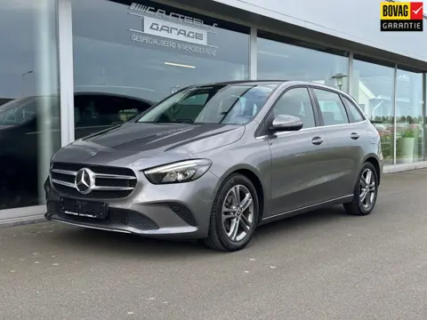 Mercedes-Benz B-klasse 180 Style automaat , achteruitrijcamera