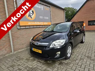 Toyota Auris 1.8 Full Hybrid Aspiration (bj 2011)
