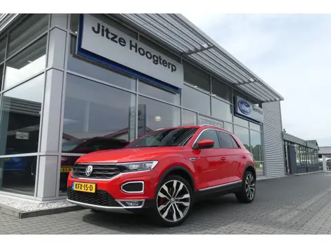 Volkswagen T-Roc 1.5 TSI Sport WINTER PACK, ADAPT. CRUISE, CLIMA, NAVI, PDC V&A, APPLE CARPLAY/ANDRO