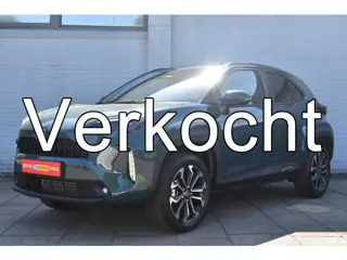 Toyota Yaris Cross 1.5 Hybrid 115 Dynamic Automaat 115pk | Comfort-pack | Stoel-stuurverwarming | Do