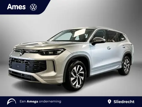 Volkswagen Tayron 1.5 eTSI 150pk DSG Life Edition 7p. | 7 zitplaatsen | Top View Camera | Stoel- en 
