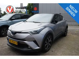 Toyota C-HR 1.8 Hybrid Bi-Tone Plus | Trekhaak | Stoel-/stuurverwarming | Parkeersensoren |
