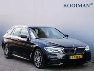 BMW 5 Serie Touring 520i High Executive Edition 184 Pk automaat M-Sport / Pano-dak / Elek trekhaak /