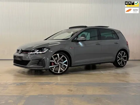 Volkswagen Golf 2.0 TSI GTI Performance | NAP | TREKHAAK | DYNAUDIO | NARDO GREY | PANO
