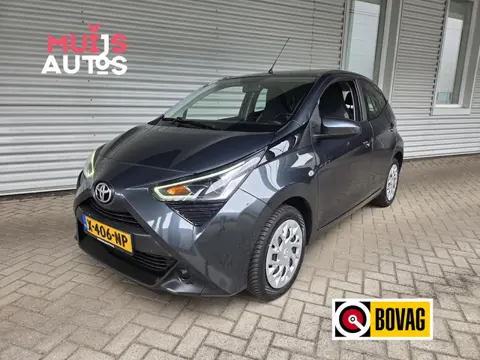 Toyota Aygo 1.0 VVT-i x-play