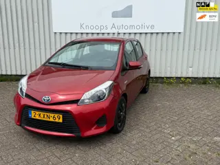 Toyota Yaris 1.5 Full Hybrid Aspiration Automaat
