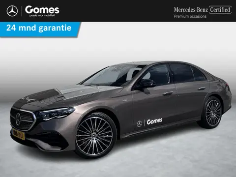 Mercedes-Benz E 300 e Sport Edition AMG | Panoramadak | Trekhaak | Premium Pakket | Night Pakket | W