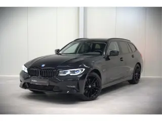 BMW 3 Serie Touring 320e Business Edition Plus | Stoelverwarming | Cruise Control | Apple Carplay | 