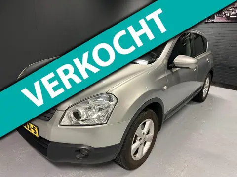 Nissan Qashqai 2.0 Tekna Premium CAMERA PANO-DAK keyless entry Automaat.