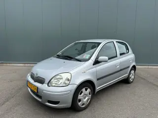 Toyota Yaris 1.3 VVT-i Sol AIRCO | NAP ! (bj 2003)