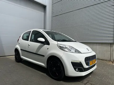 Peugeot 107 1.0 Active |2e eig|5deurs|Airco|Toerenteller|Led|Apk t/m 24-11-2026