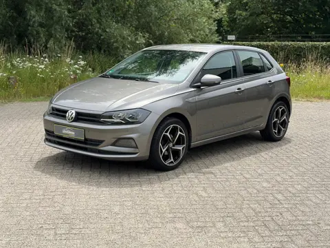 Volkswagen Polo 1.0 High Line R-LINE VELGEN I PDC I AIRCO I VOLL ONDH I CRUISE