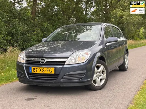 Opel Astra 1.6 Edition | Airco + Cruise control Nu € 999,- !!!