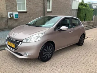 Peugeot 208 1.2 VTi Urban Soul AIRCO
