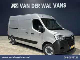Renault Master 2.3 dCi 136pk L2H2 Euro6 Airco | Camera | Navigatie | LED | 2500kg Trekhaak | Cruisec