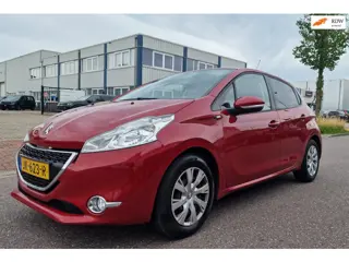 Peugeot 208 1.2 VTi Active AIRCO NAVI CRUISE TREKHAAK 2 X SLEUTELS
