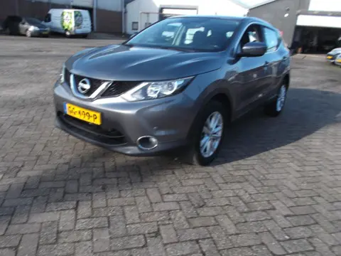 Nissan QASHQAI 1.2 Acenta airco (bj 2015)