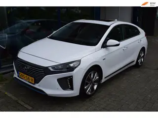 Hyundai IONIQ 1.6 GDi First Edition
