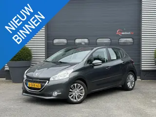Peugeot 208 1.2 VTi Active | Navigatie | Climate Control | Carplay | Parkeersensoren | Lichtmetalen 