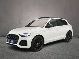 Audi Q5 50 TFSI e S edition Competition | Trekhaak | Luchtvering | Adaptieve Cruise | Panorama Dak |
