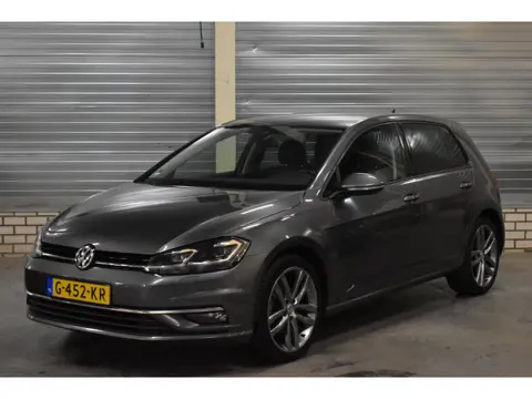 Volkswagen Golf 1.5 TSI Highline Business R