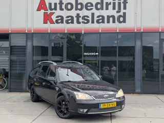 Ford Mondeo Wagon 2.0-16V Platinum - Clima - Stoelverwarming