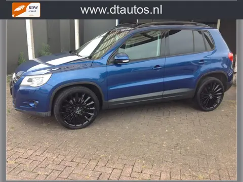 Volkswagen Tiguan 2.0 TSI Comfort&Design 4Motion