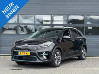 KIA E-NIRO EXECUTIVELINE 64 KWH (100% SOH) I WARMTEPOMP I SCHUIF/KANTELDAK I STOELVERWARMING I ALL-I