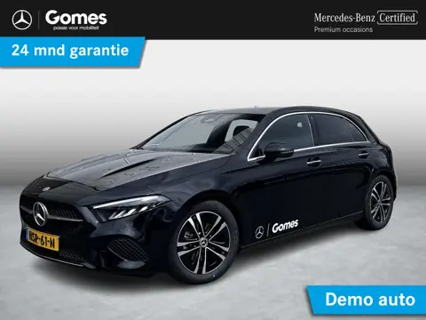 Mercedes-Benz A-klasse 180 Star Edition Luxury | Panoramadak | Dodehoekassistent | Donkergetint Glas