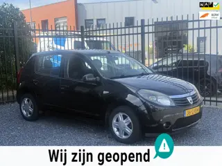 Dacia Sandero 1.2 Blackline AIRCO!5DEURS!APK!KOOPJE!