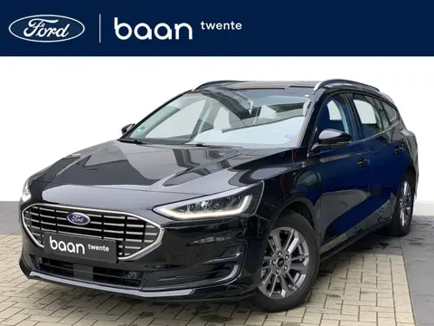 Ford FOCUS Wagon 1.0 EcoBoost Hybrid Titanium | AGR stoel | Winter Pack | Full LED | Camera | Reserv