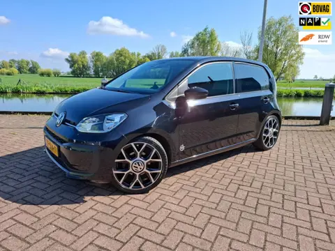 Volkswagen Up! 1.0 BMT move up! Airco GTi velgen Privacyglas Isofix