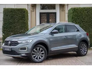 Volkswagen T-Roc 1.5 TSI Sport LEDER | CAMERA | CARPLAY | ACC | DIG. COCKPIT