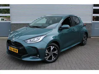 Toyota Yaris 1.5 Hybrid 115 Dynamic (bj 2025, automaat)