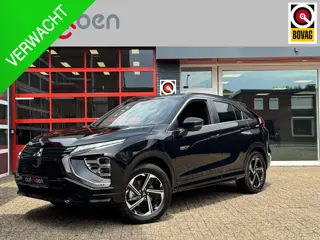 Mitsubishi Eclipse Cross 2.4 PHEV Black Edition *ACC/BLACK/CAMERA*