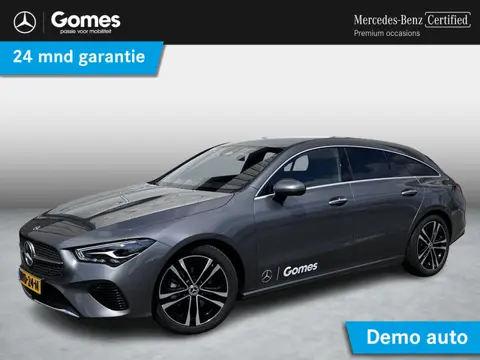 Mercedes-Benz CLA-klasse Shooting Brake 180 Star Edition Luxury | Trekhaak | Donkergetint Glas Achte