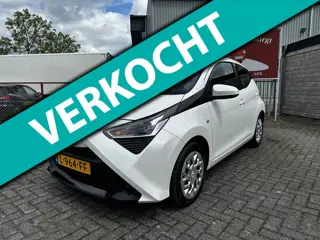 Toyota Aygo 1.0 VVT-i x-play limited | Camera | Apple Carplay | Airco